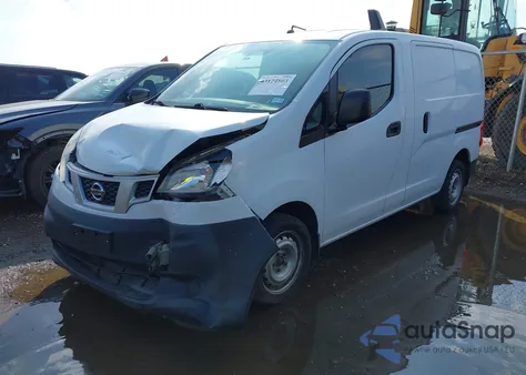 2015 Nissan Nv200 S z USA, uszkodzony, nr VIN 3N6CM0KN1FK710369